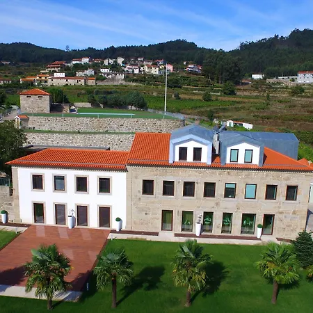 Rural Quinta Quintaes 4*