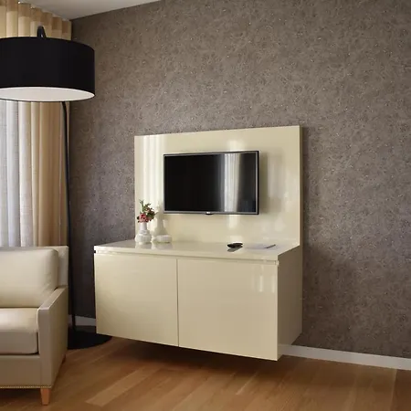 Rural Quinta Quintaes Hotel 4*