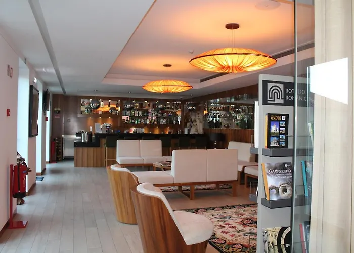 Rural Quinta Quintaes Hotel 4*