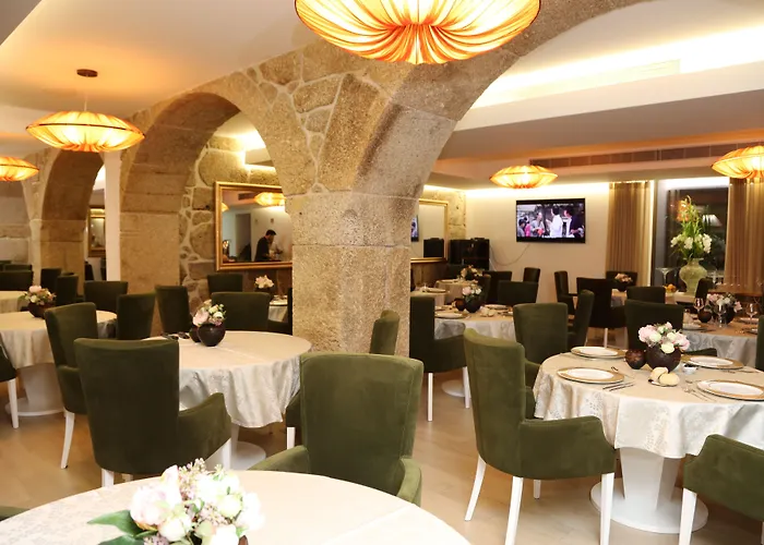 Rural Quinta Quintaes Hotel 4*