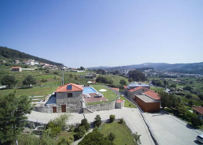 Rural Quinta Quintaes Hotel 4*